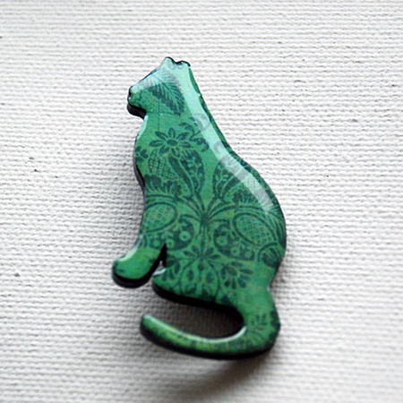 Кот-брошка